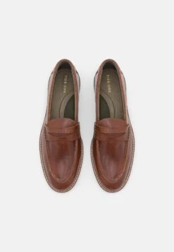 Pier One Leather - Mocasines - Brown 11 Pier One Leather - Mocasines - Brown -Pier One 129b1c399416461eb35b8196992a659b