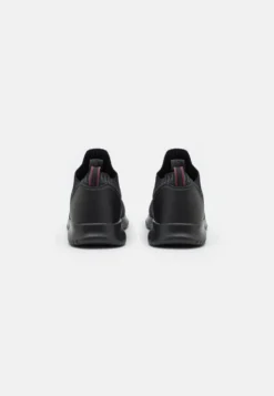 Pier One Zapatillas - Black -Pier One 147e323d7d4243f58c8352116ecde75b scaled