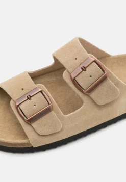 Pier One Leather Unisex - Pantuflas - Beige -Pier One 1ac33122e3c841b6b5f9c0afc4c244b0 scaled