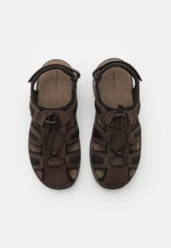 Pier One Leather - Sandalias De Senderismo - Brown 9 Pier One Leather - Sandalias De Senderismo - Brown -Pier One 2f7ff40eeede463ba421d45819843353