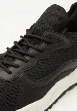 Pier One Unisex - Zapatillas - Black/White 11 Pier One Unisex - Zapatillas - Black/White -Pier One 383be7e17d7b4e6fb1f7aa6c378ae4ea