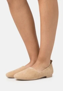 Pier One Leather- Mocasines - Beige