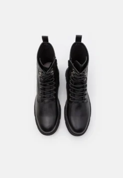 Pier One Botines Con Cordones - Black 9 Pier One Botines Con Cordones - Black -Pier One 4c96c241a82c48bcada999e6137f7f25 scaled