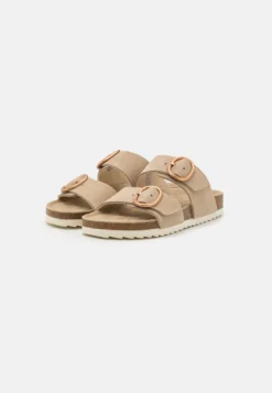 Pier One Leather - Sandalias Planas - Beige -Pier One 5e6f22e4ce4b4fad8910aecdf2f52ef9 scaled