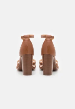 Pier One Leather - Sandalias De Tacón - Cognac -Pier One 6ceb597c8248494b81a8c8c0f59690f0 scaled