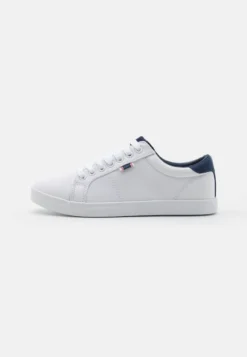 Pier One Zapatillas - White