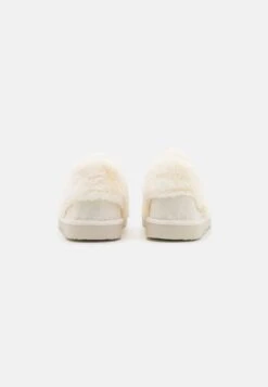 Pier One Pantuflas - White 9 Pier One Pantuflas - White -Pier One e95c473c042849e39cad888ba96babb2