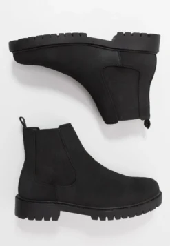 Pier One -Pier One ff71a9e9920c4d749445e5abf775f9d0 scaled